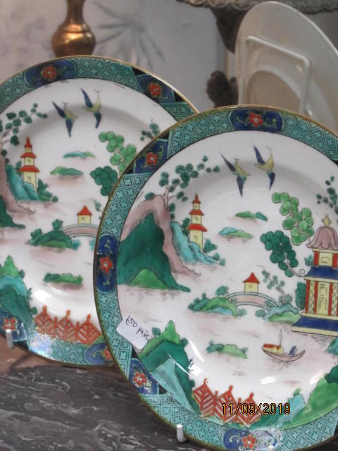 Pair of 19thc staffordshire plates
