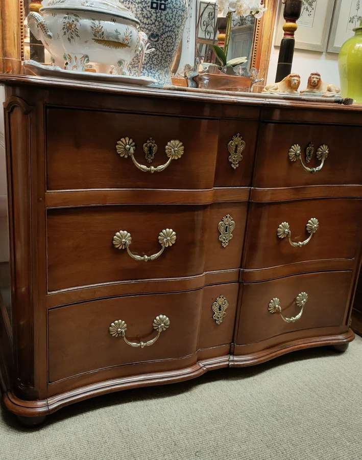 18th century French Walnut commode chest of drawers
