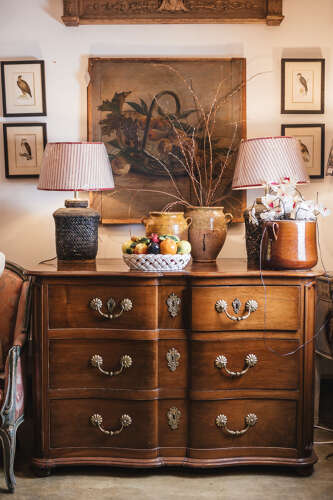 18th century French Walnut commode chest of drawers