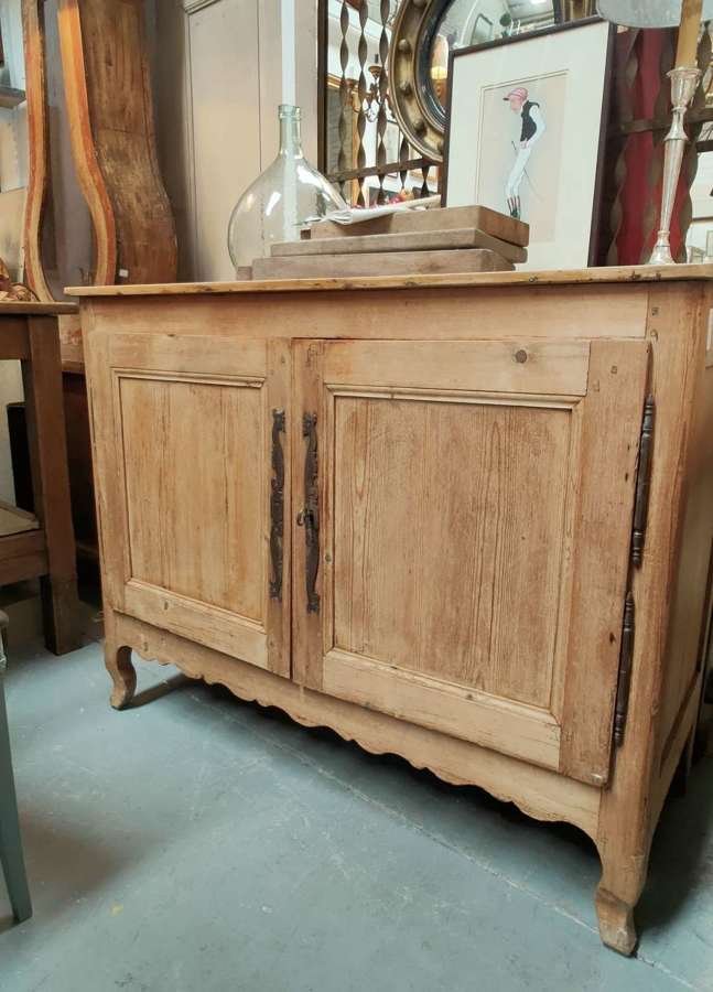 19th C French pine cupboard