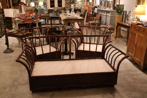 Sofa & 2 Armchairs