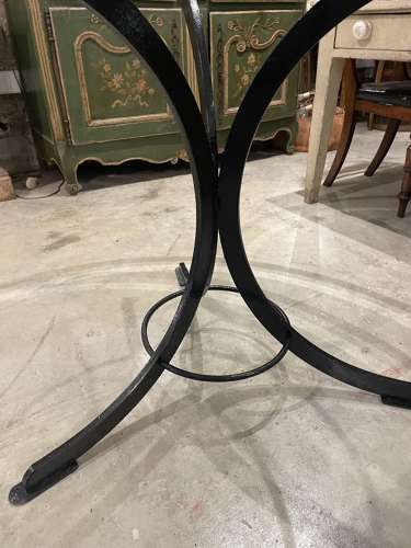 Round Glass Pedestal Table