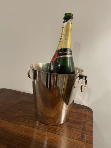 Mid century silver plate champagne/ice Bucket