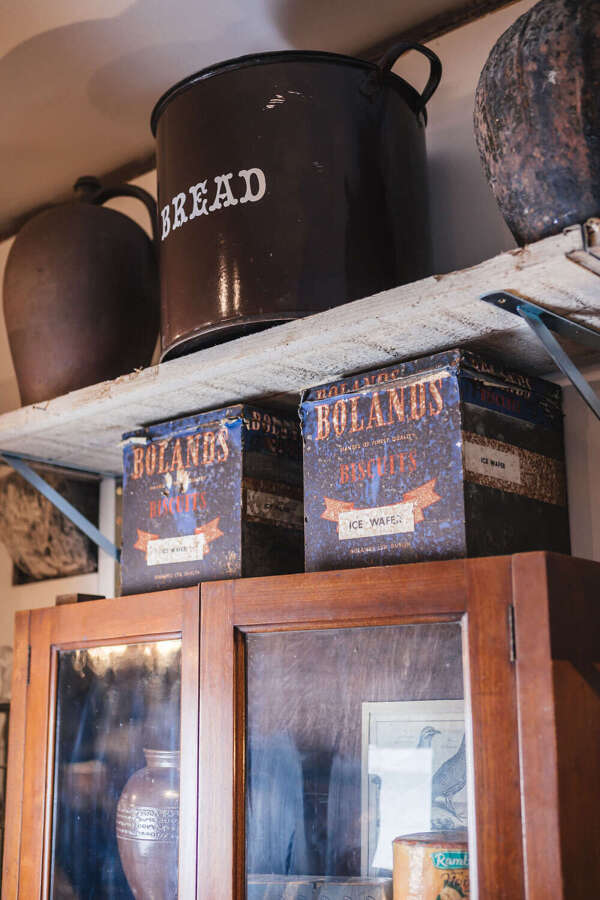 Selection of decorative kitchenalia items